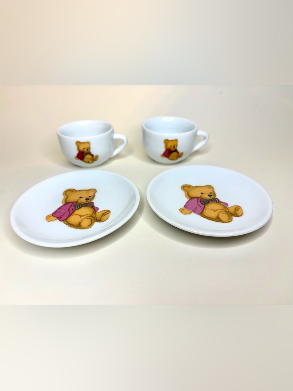 Vtg Champion Teddy Bear Miniature Kids Porcelain Tea Set Set of 2 Cups Saucers